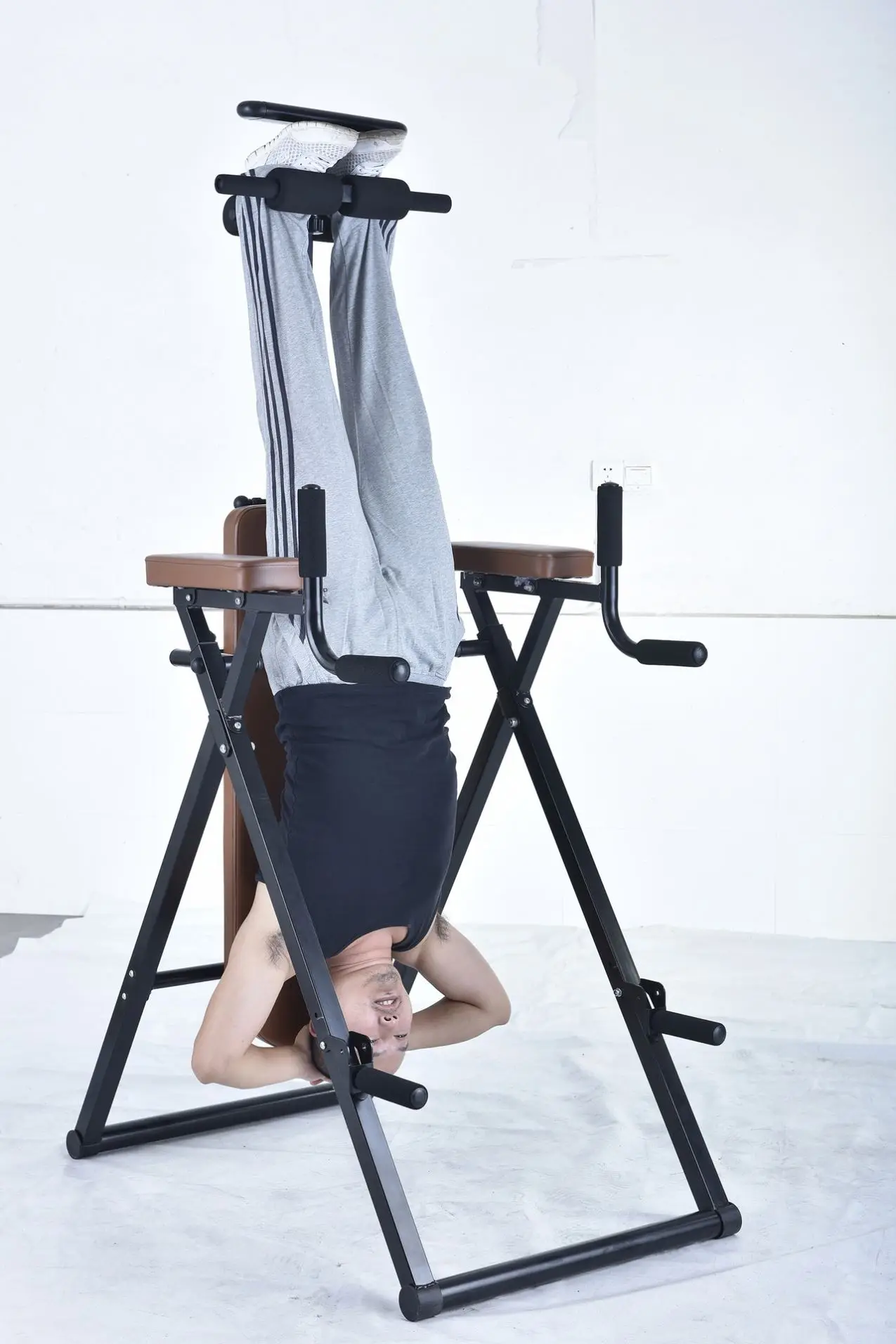 Meja Inversi Multifungsi Desai - Inversion Table Fold ulasan dan harga